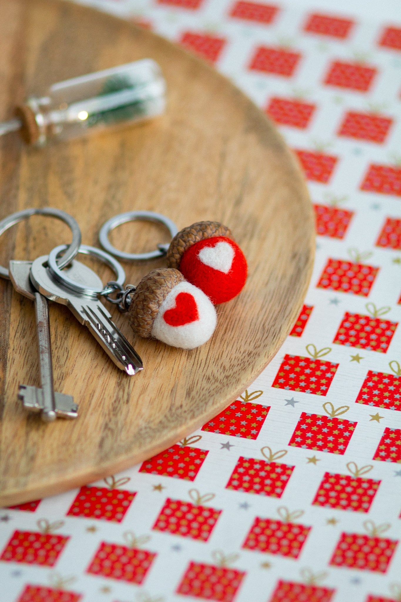 Keychain Ornament "Love Acorn" - WoollyFox